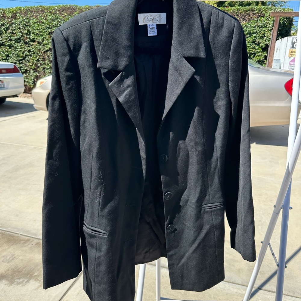 Classic Black Women's Blazer